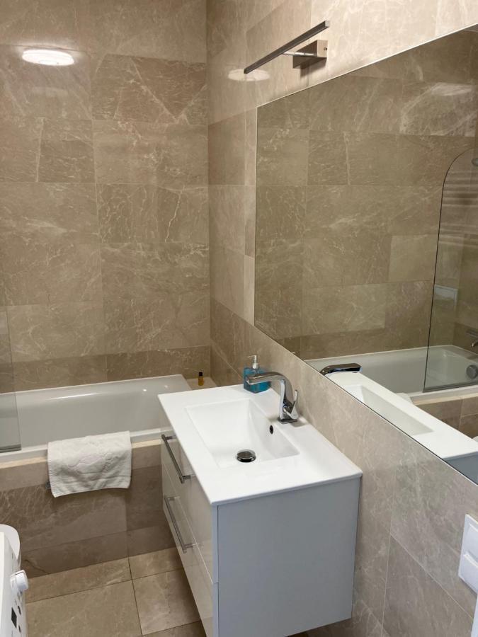 Jab Apartament Przy Klinice Business & Family Szczecin Exteriör bild